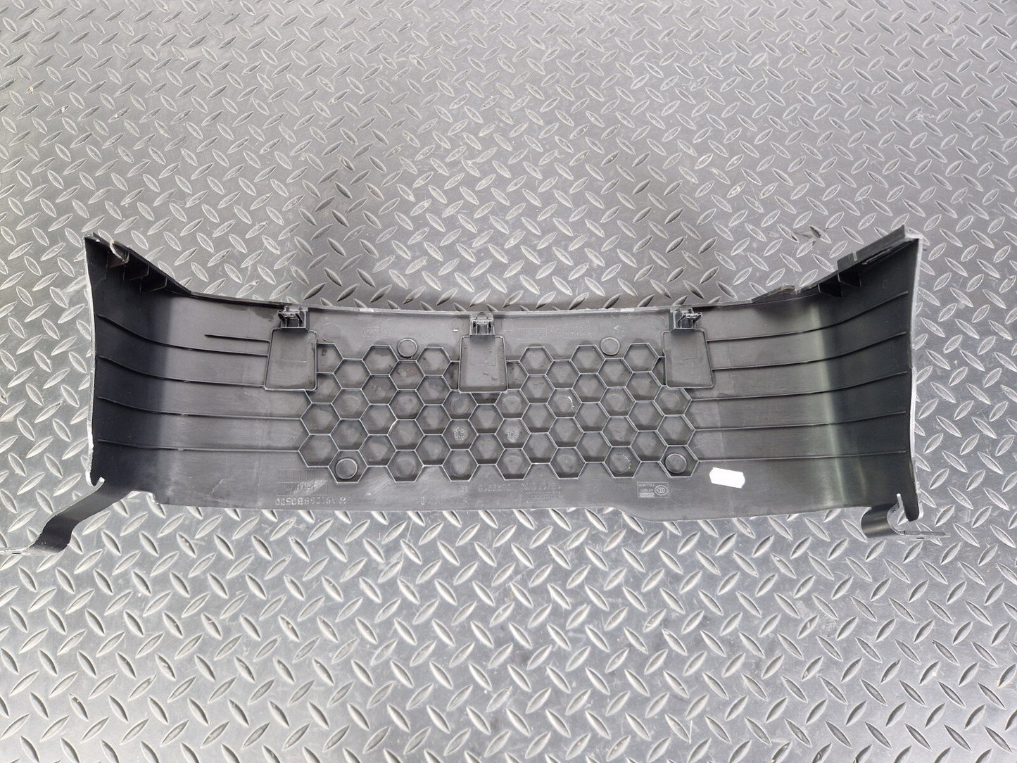 18-ON MERCEDES BENZ SPRINTER W907 W910 OEM FOOTWELL PANEL TRIM COVER A9106880500
