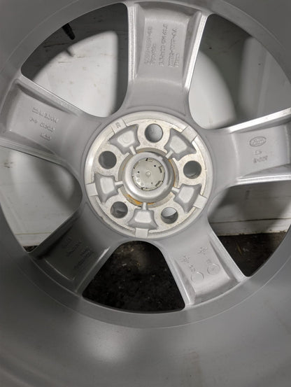 Land Rover Defender L663 OEM 20" Alloy Wheel with Tyre 7mm 255/60/20 L8B21007GB