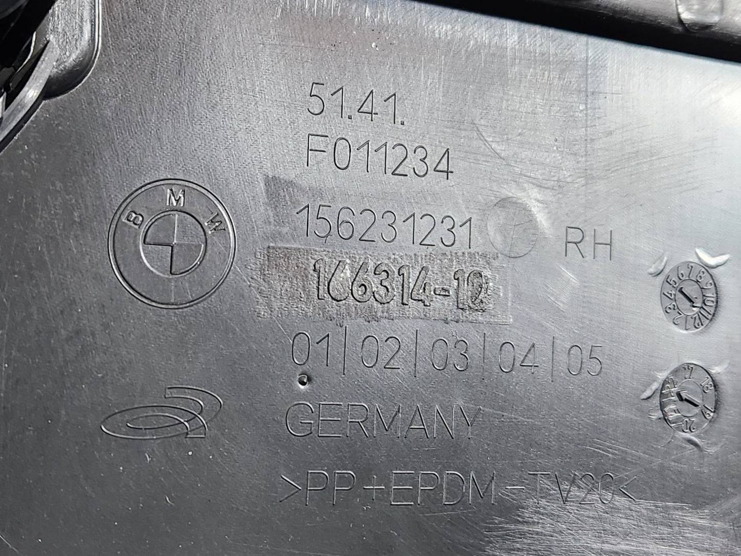 BMW 118i F40 Front Right O/S Driver Side Door Card Panel Trim