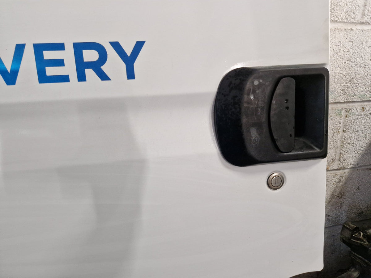 Iveco Daily MK5 Cab & Chassis Front Left N/S Passenger Complete Door in White