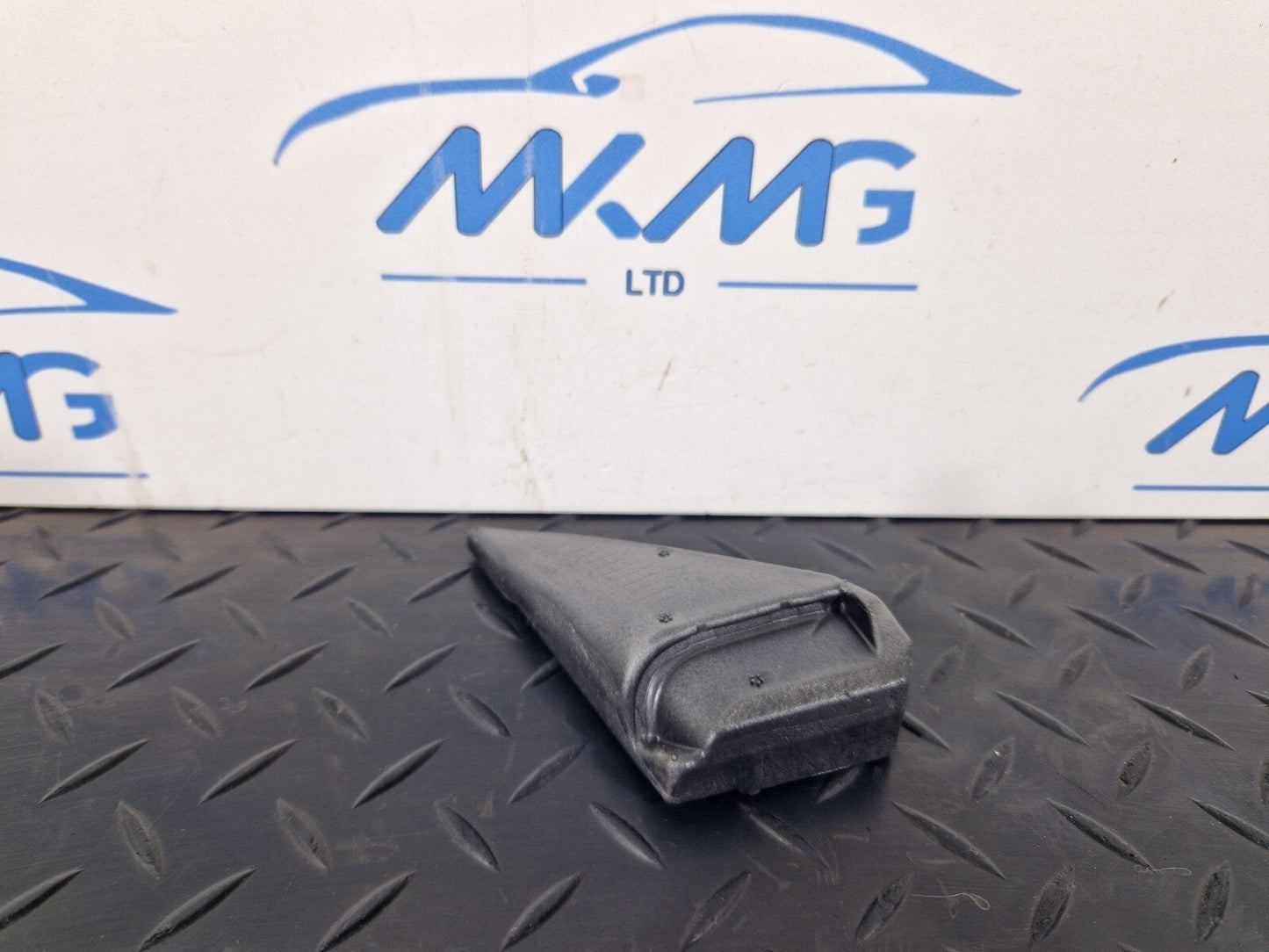 11-18 BMW 6 SERIES F06 FRONT LEFT DOOR TWEETER INNER SEAL 7224221