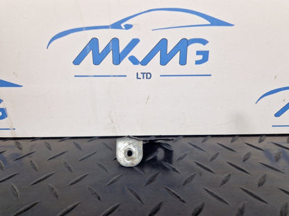 AUDI Unknown Part Type 8W0821470