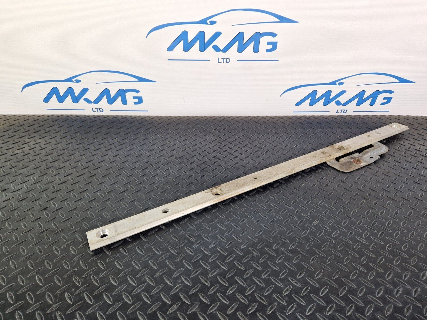 14-21 MERCEDES BENZ C200d W205 GENUINE OEM REAR TUNNEL BEAM BAR A2056190725
