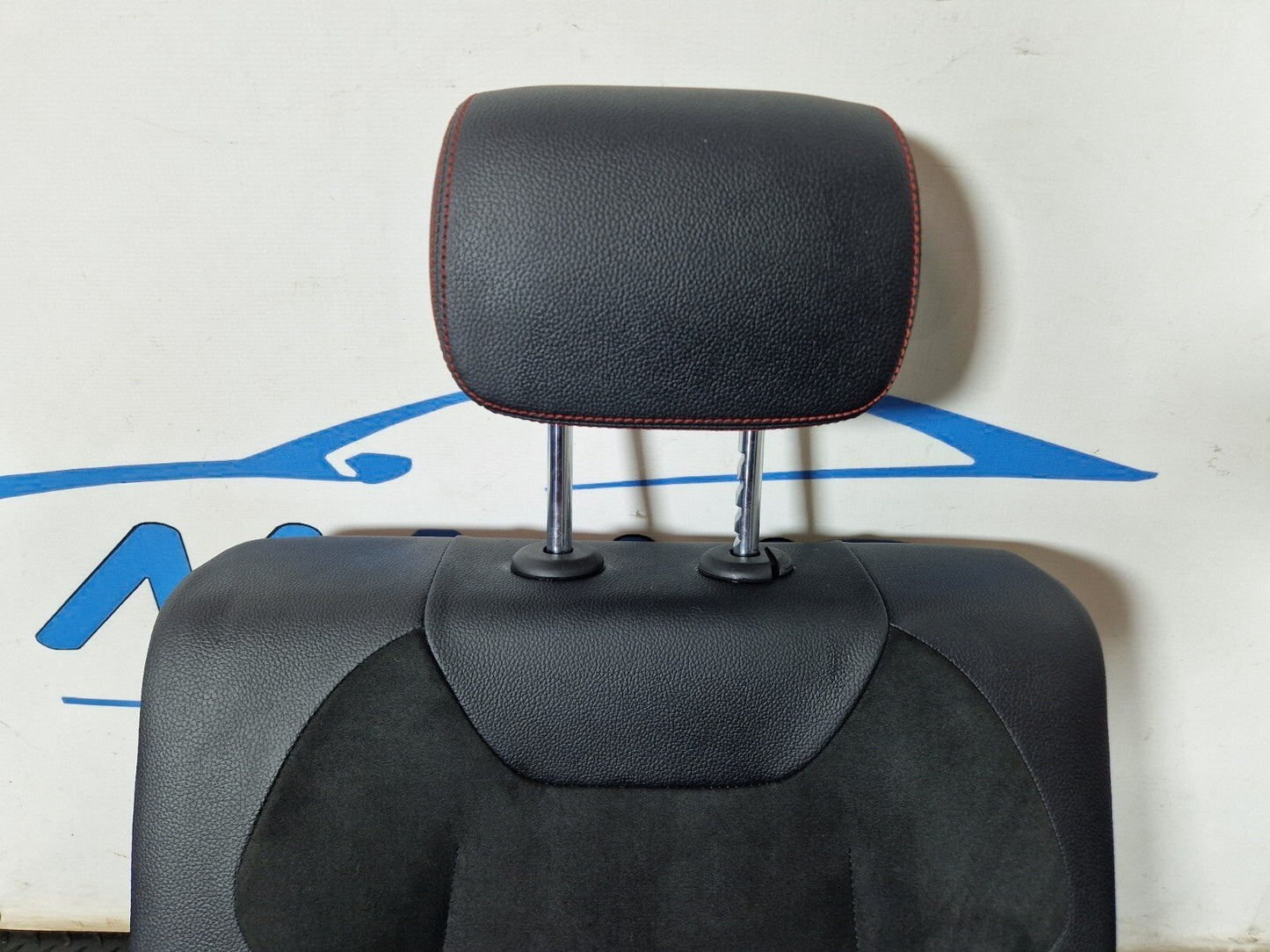 19-ON MERCEDES BENZ A CLASS EQ V177 A250e REAR RIGHT BACKREST