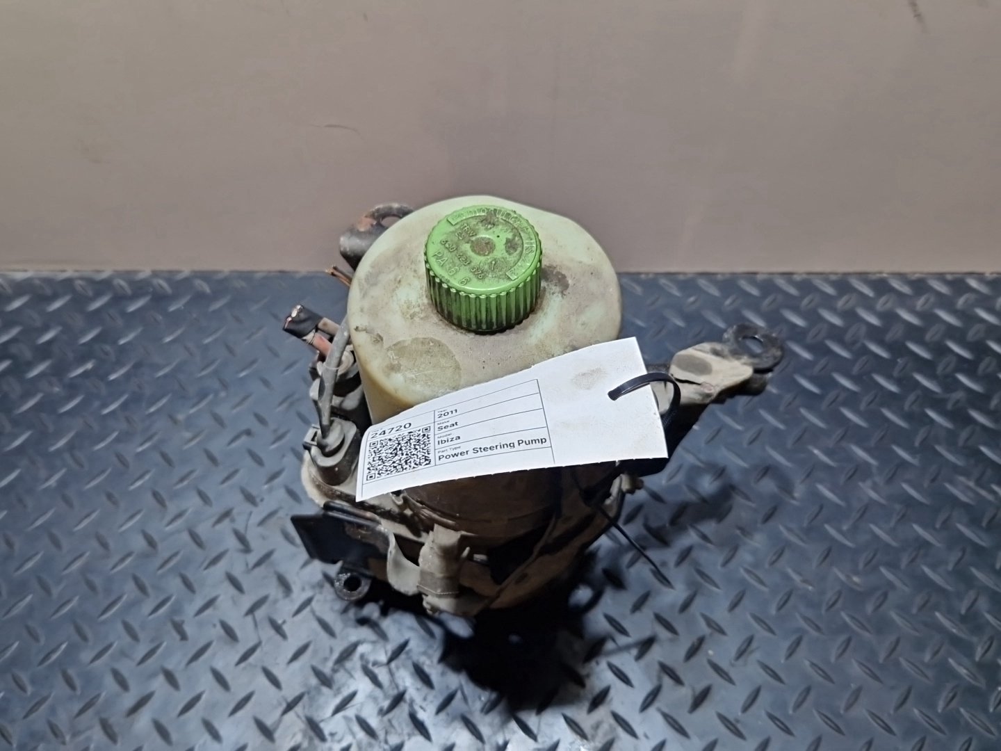 Seat Ibiza MK4 FL- 6J Hatchback Genuine Power Steering Pump