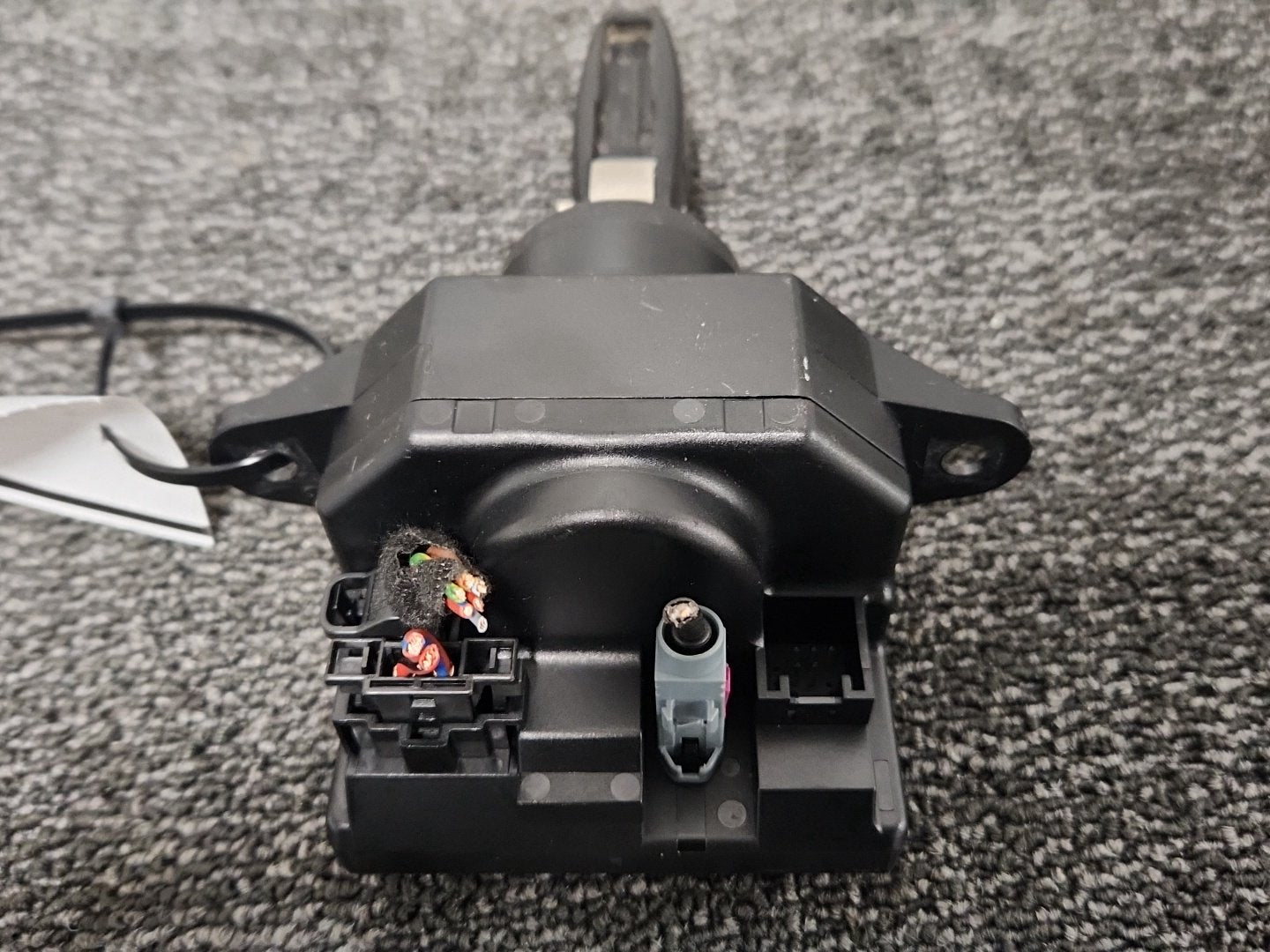 Audi A6 Quattro MK3 (4F) (C6) Estate Genuine Ignition Switch With Key 4F0909135