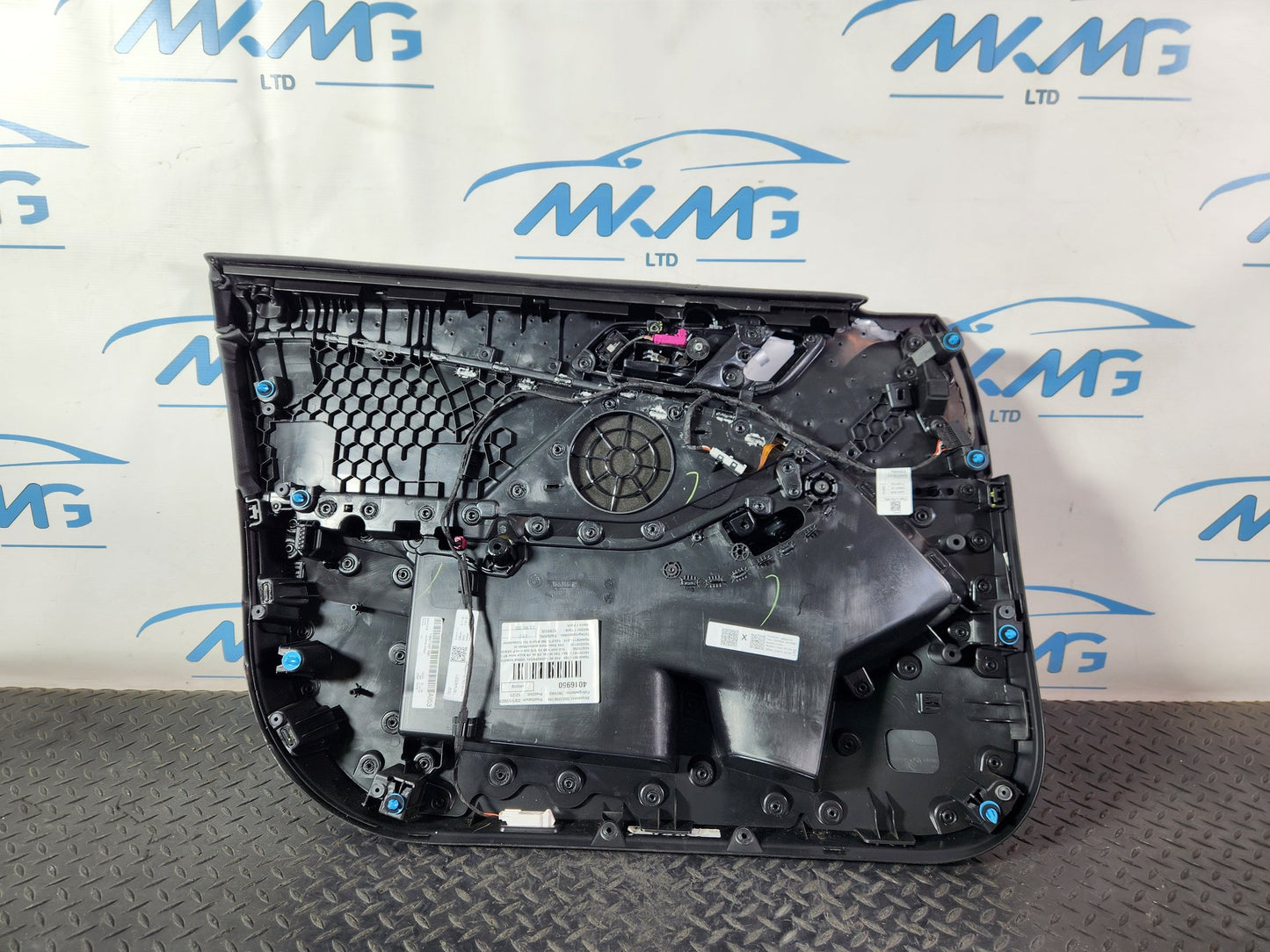 BMW 118i F40 Front Right O/S Driver Side Door Card Panel Trim