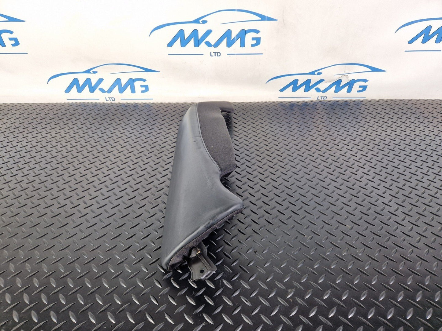 10-18 AUDI A7 4G S-LINE REAR SEAT BOLSTER DRIVER SIDE RIGHT 4G085704A