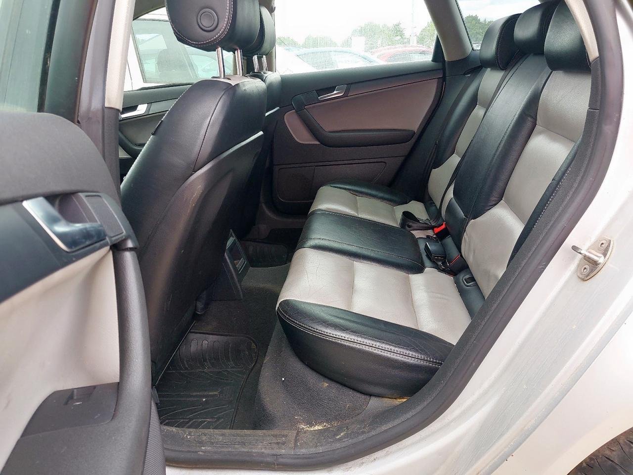 2008 Audi 8P
