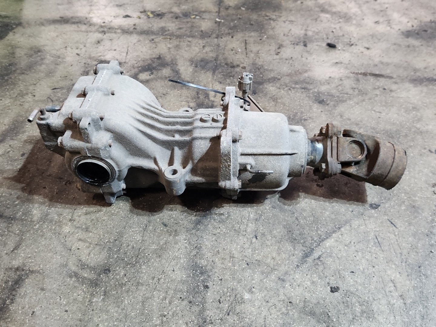 Nissan X-Trail MK2 (T31) SUV Genuine Rear Differential Assembly