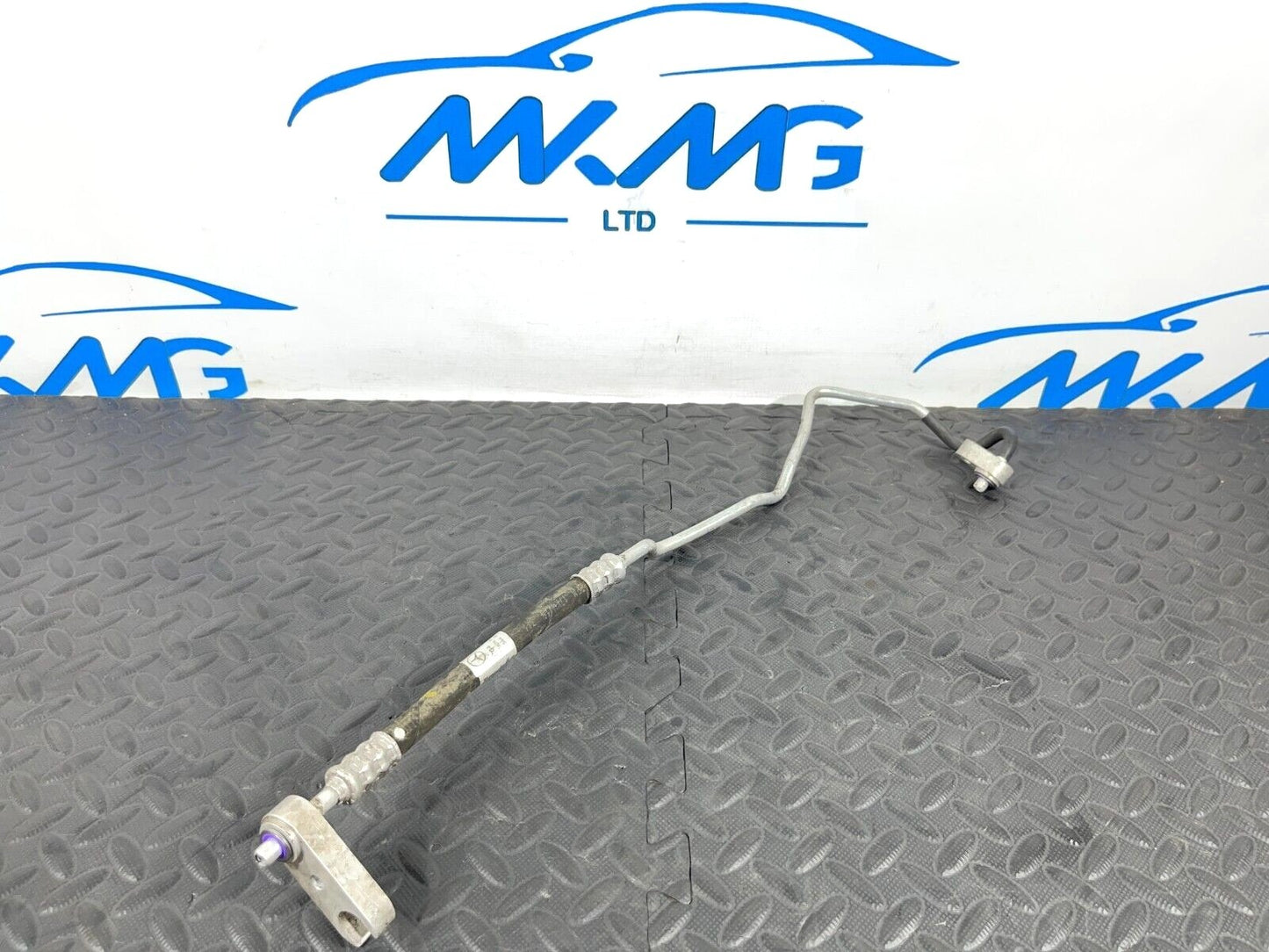 14-21 MERCEDES BENZ C300 W205 GENUINE AIR CONDITION PIPE HOSE A2058306902