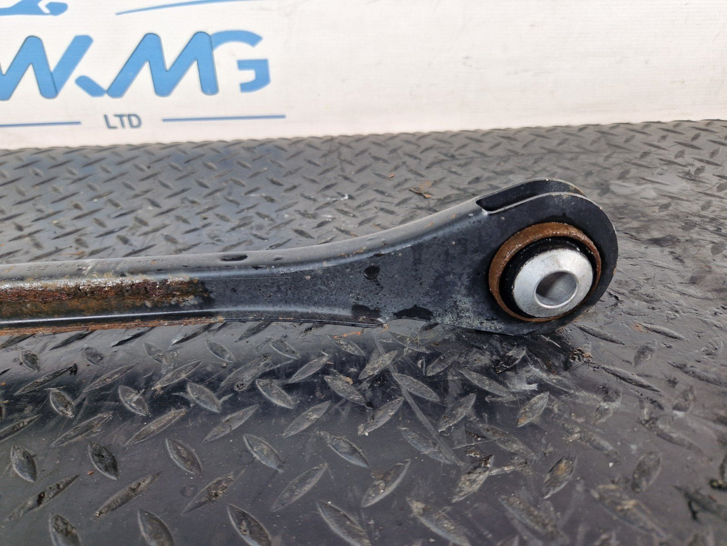 10-18 VW TOUAREG 7P GENUINE REAR LEFT WISHBONE ARM 7P0501529