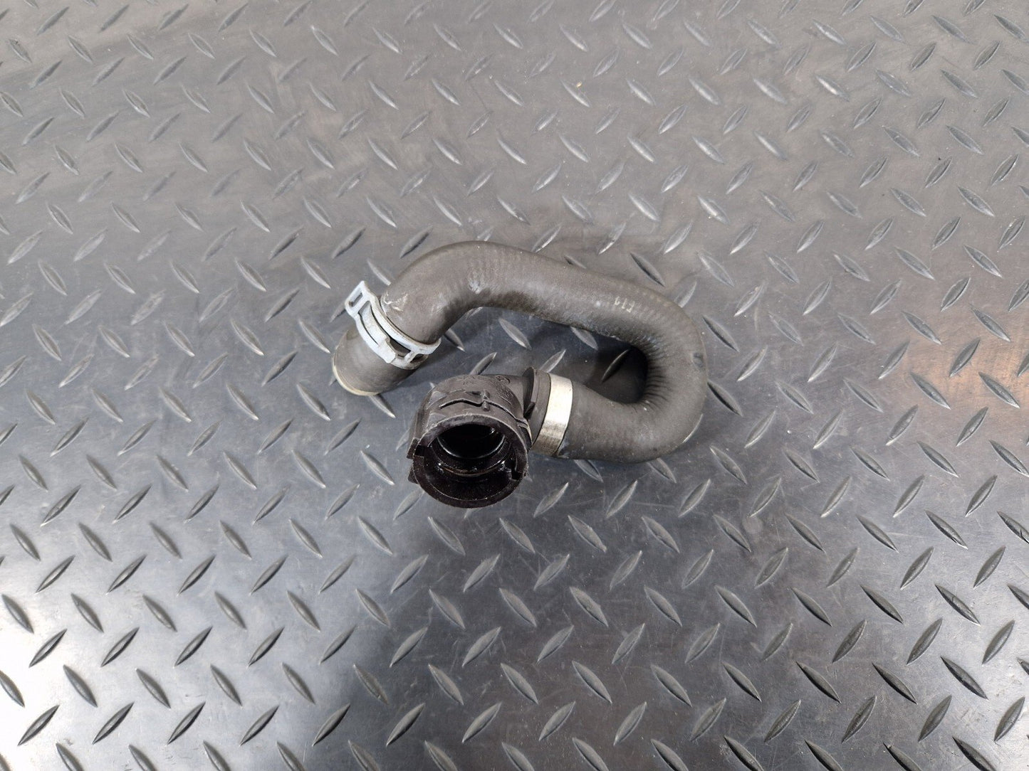 12-17 AUDI S5 CONVERTIBLE COOLANT WATER HOSE PIPE 8K0819334AP