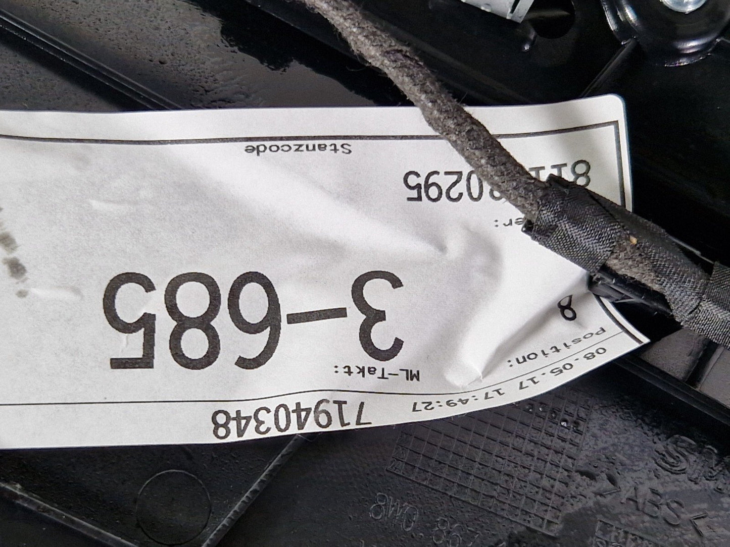 16-19 AUDI A4 B9 GENUINE FRONT DRIVER SIDE DOOR CARD PANEL 8W0867118