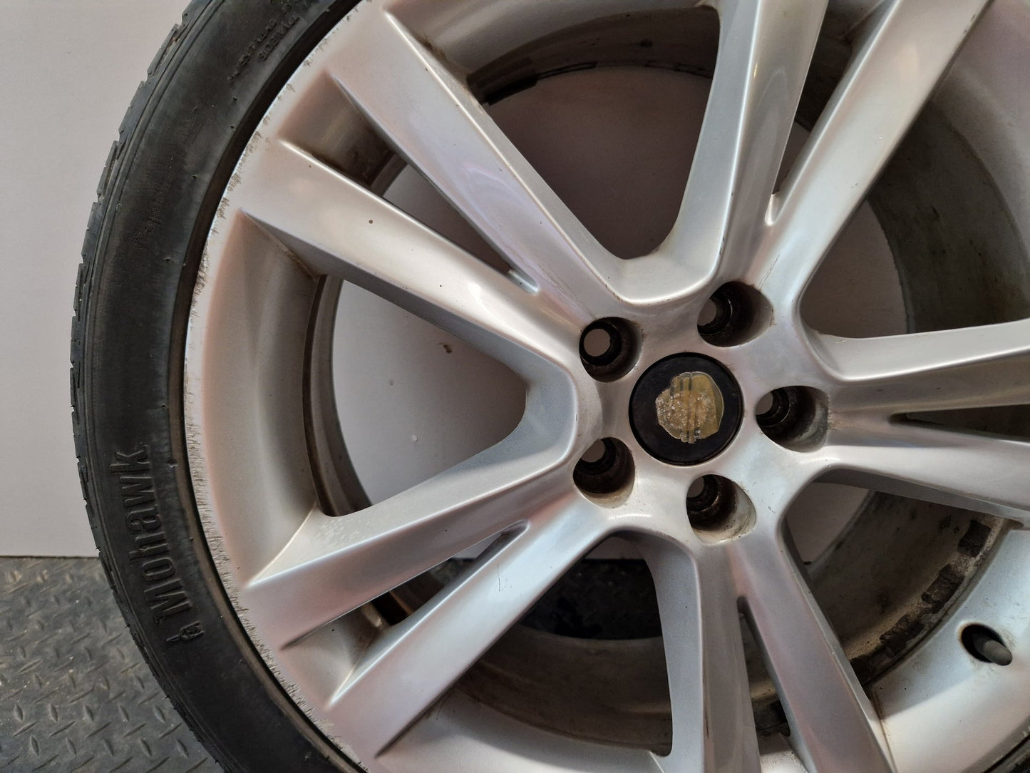 Seat Ibiza MK4 FL- 6J 17" Alloy Wheel with Tyre 215/40/17 ~6mm