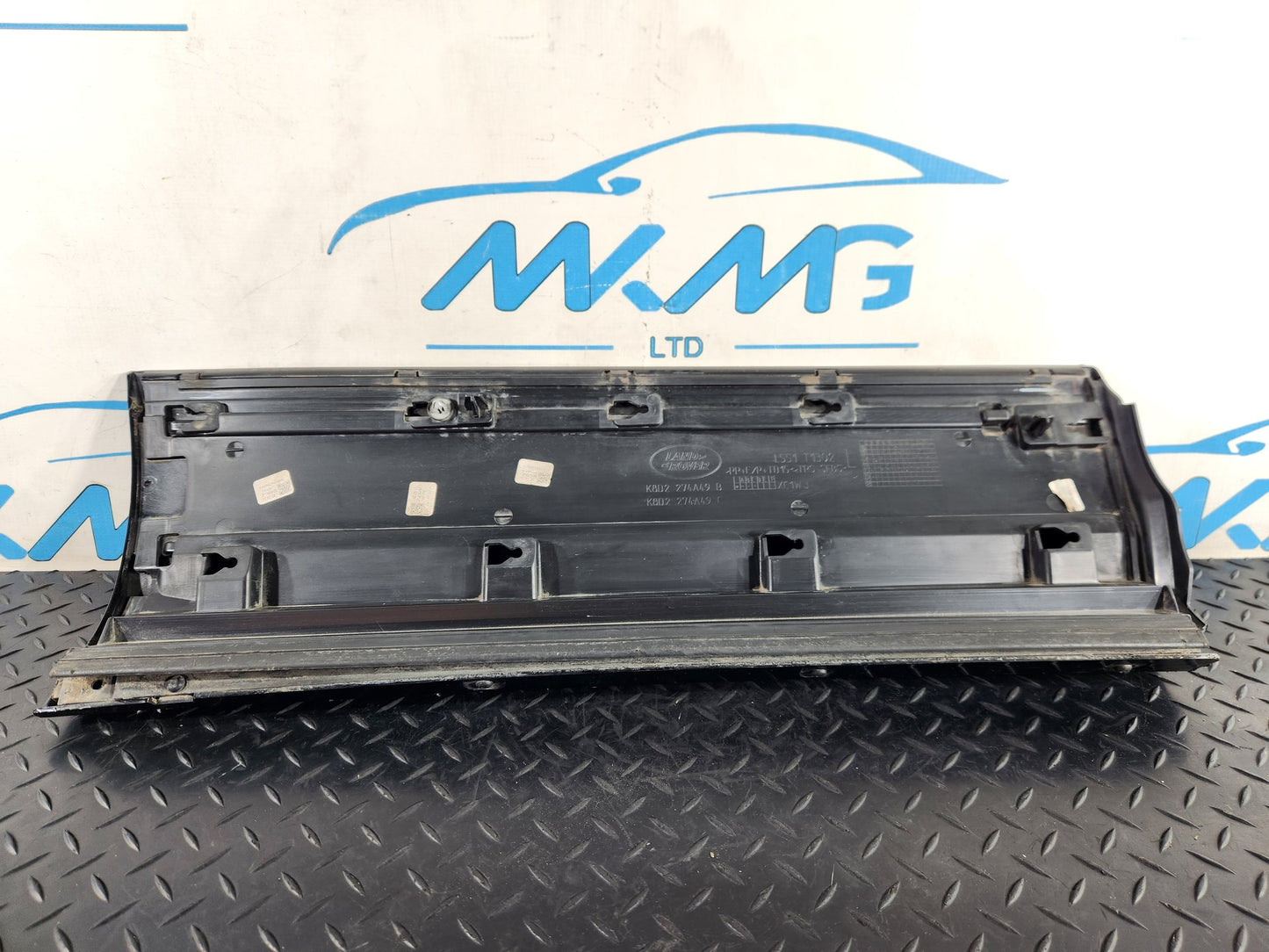 Range Rover Evoque L551 Rear Left Door Moulding Trim Damaged K8D2-274A49-B