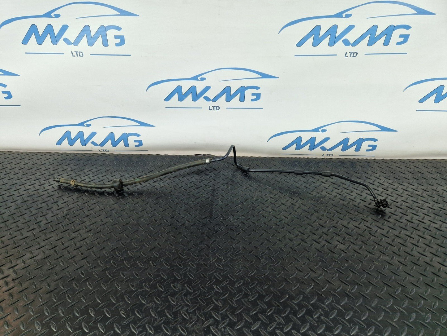 14-21 MERCEDES C200d W205 GENUINE OEM WINDSHIELD WASHER HOSE PIPE A2058308004