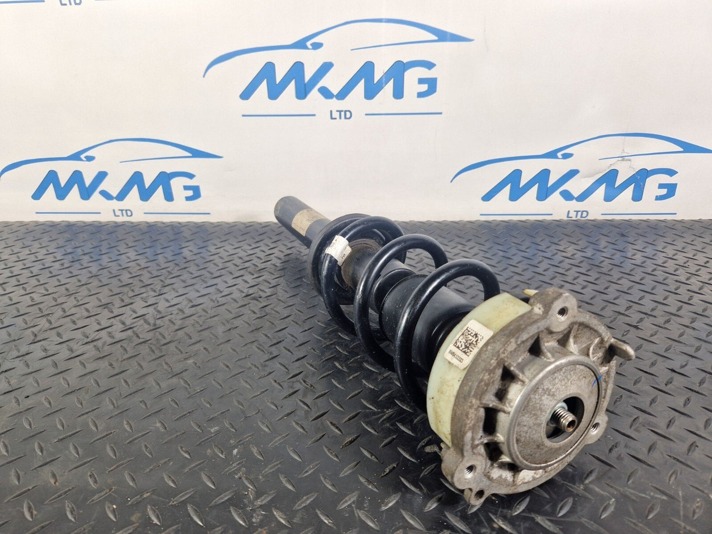 16-23 AUDI S5 COUPE FRONT GAS SCHOCK ABSORBER FITS LEFT & RIGHT   8W6413031E