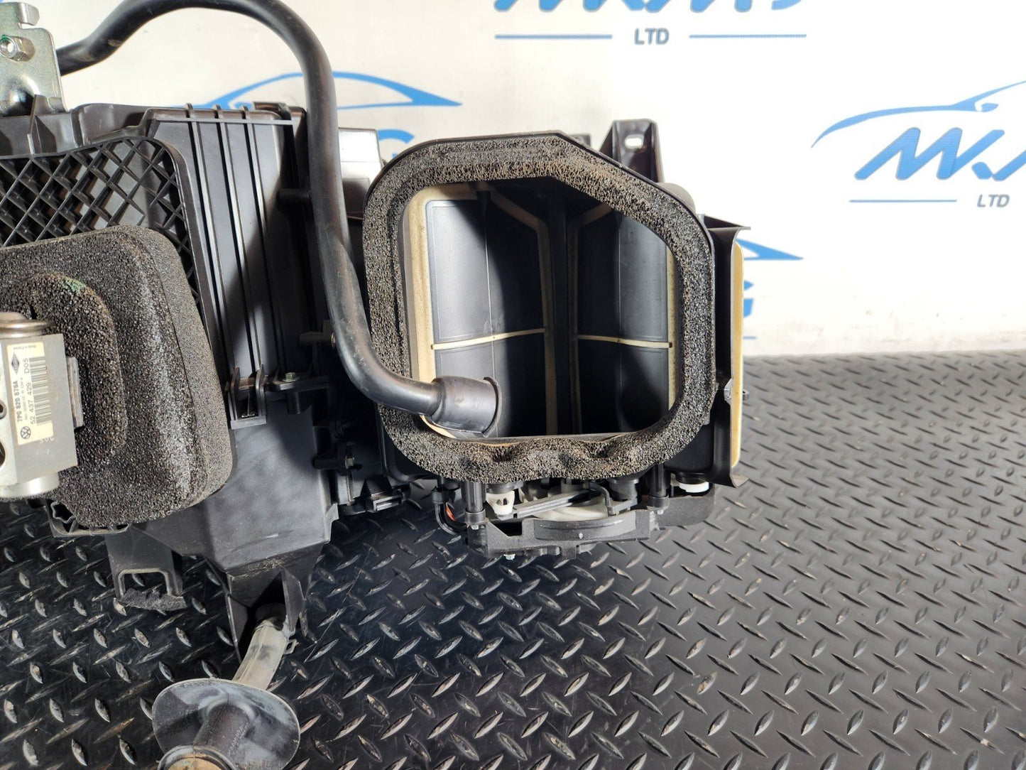 10-18 VW TOUAREG 7P GENUINE HEATER MATRIX BOX 7P2820005K 7P0820679A 7P0963235