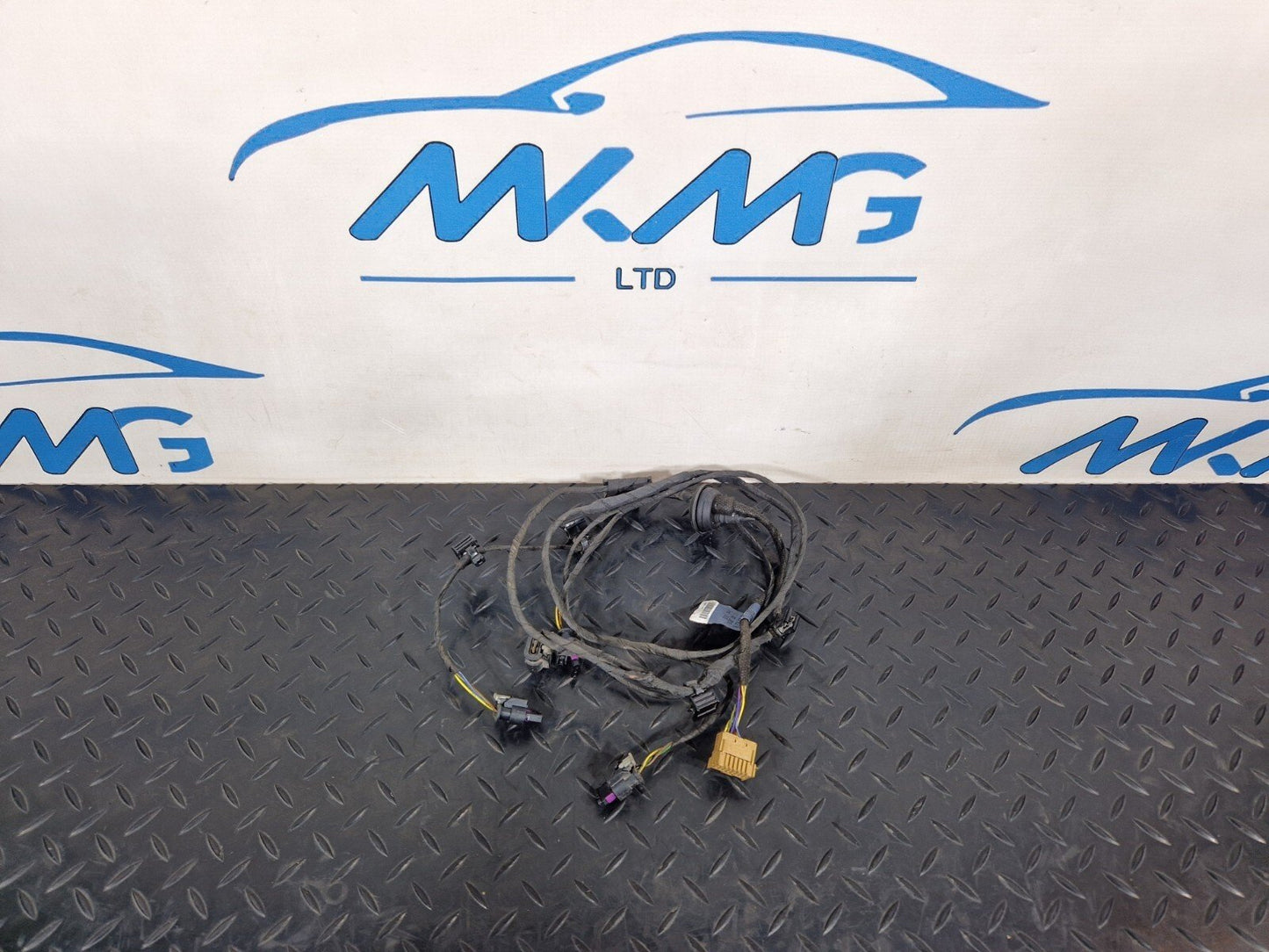 16-19 AUDI A4 B9 REAR PDC PARKING SENSOR WIRING LOOM 8W9971104A