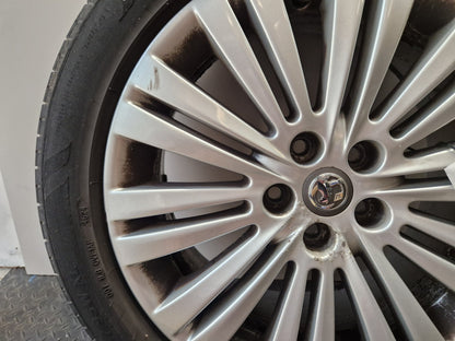 Vauxhall Astra MK6 (J) (A3400) 17" Alloy Wheel with Tyre 215/50/17 ~5mm