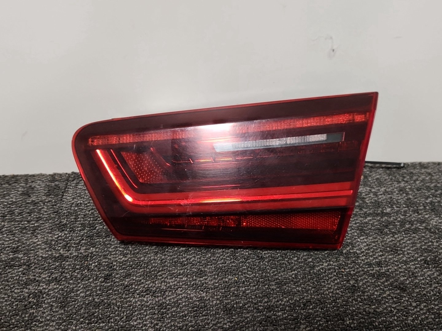 Audi A6 C7 Genuine Rear Right O/S Inner Tail Light 4G5945094E
