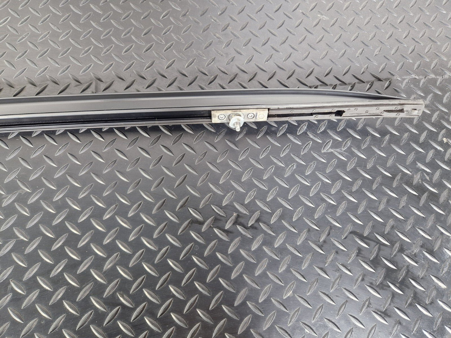 BMW Unknown Part Type 7277630