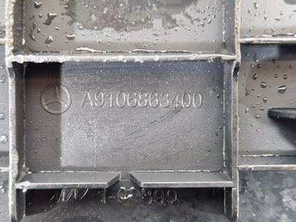 18ON MERCEDES BENZ SPRINTER W907 W910 FRONT RIGHT DOOR ENTRANCE TRIM A9106863400