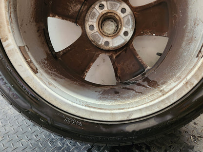 Skoda Yeti MK1 5L 17" Alloy Wheel with Tyre 225/45/17 ~5mm