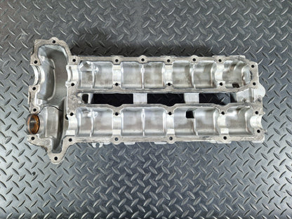 11-19 MERCEDES BENZ ML W166 642.826 ENGINE ROCKER COVER A6420101230