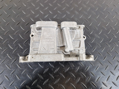 15-18 AUDI A7 4G GENUINE V6 3.0TDI CRT CYLINDER HEAD END PLATE 059109122T