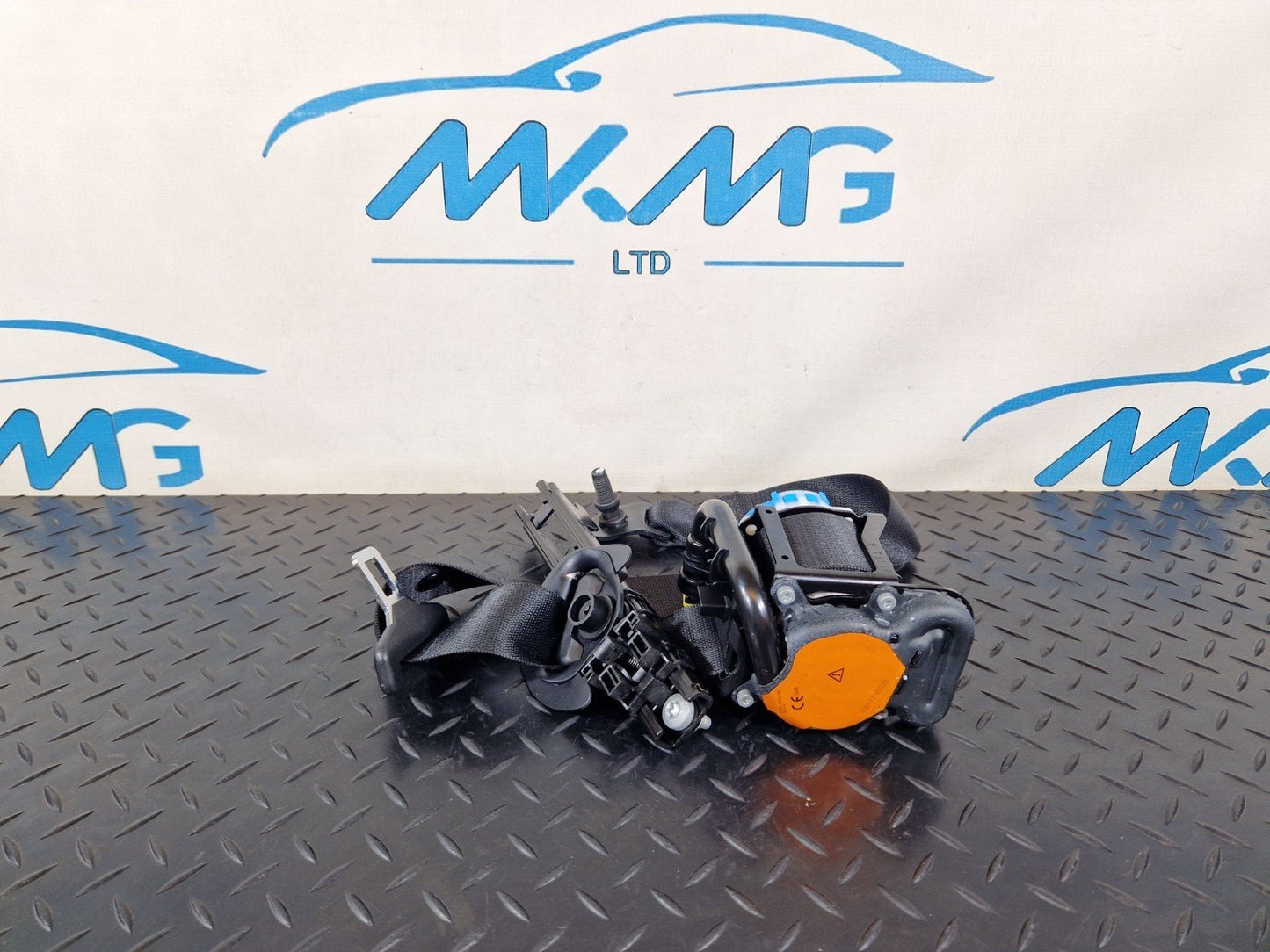 12-18 MERCEDES BENZ B-CLASS W246 SEAT BELT FRONT LEFT SIDE A2468602585