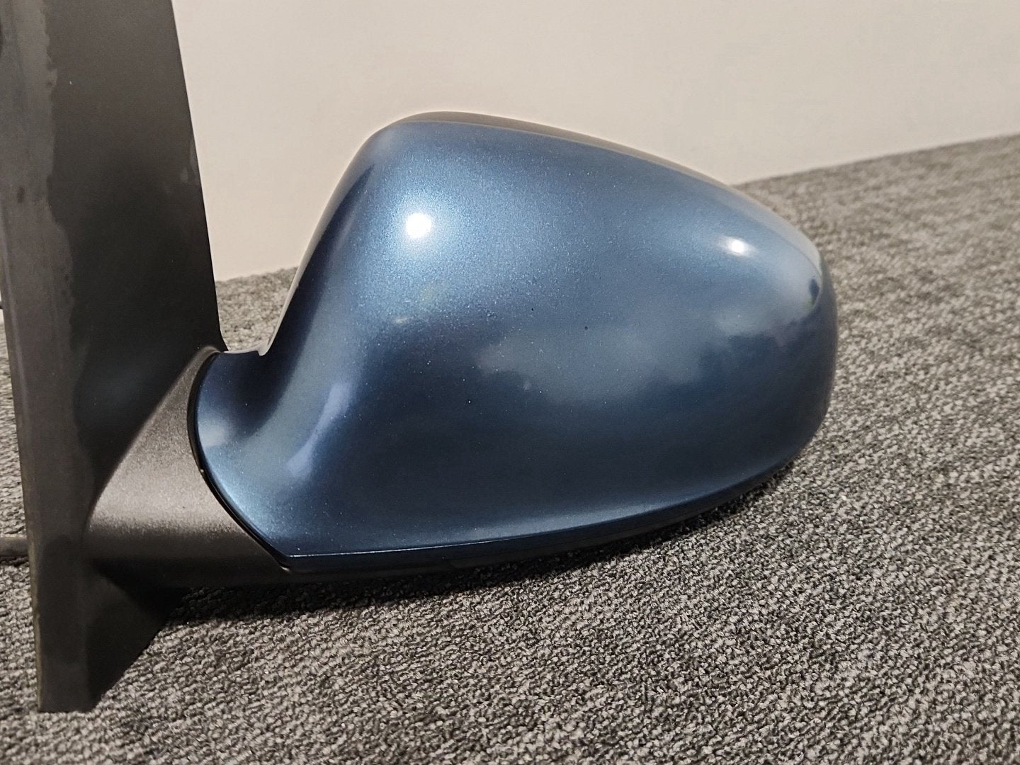 Vauxhall Astra MK6 (J) (A3400) Estate Genuine Front Left N/S Door Wing Mirror