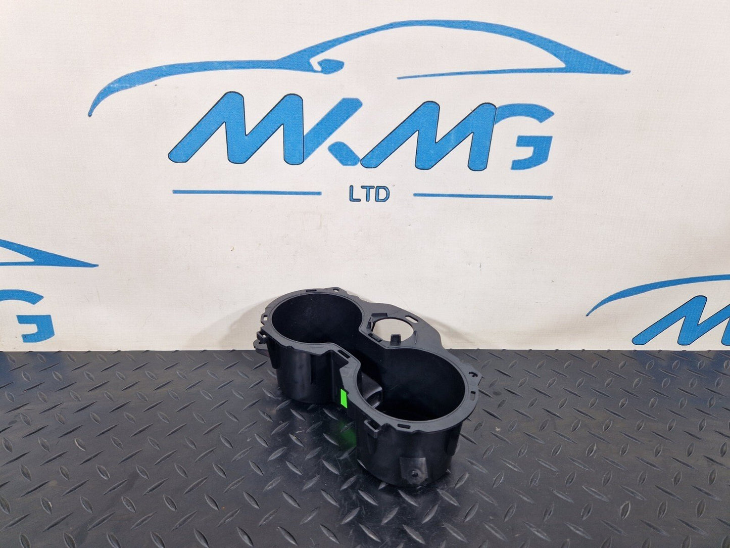 20-24 BMW 1 SERIES F40 TWIN DOUBLE CUP HOLDER TRIM 6823329