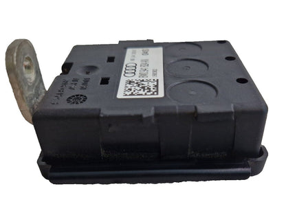 Audi Unknown Part Type 8W0941824AN