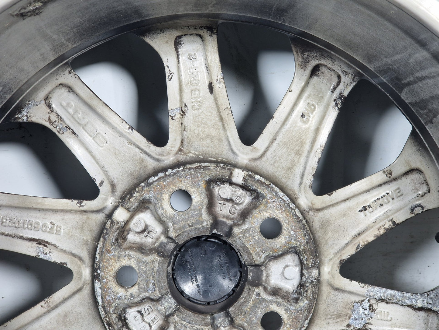 Seat Leon MK3 5F 16" Alloy Wheel with Tyre 4mm 205/55/16 5F0601025A