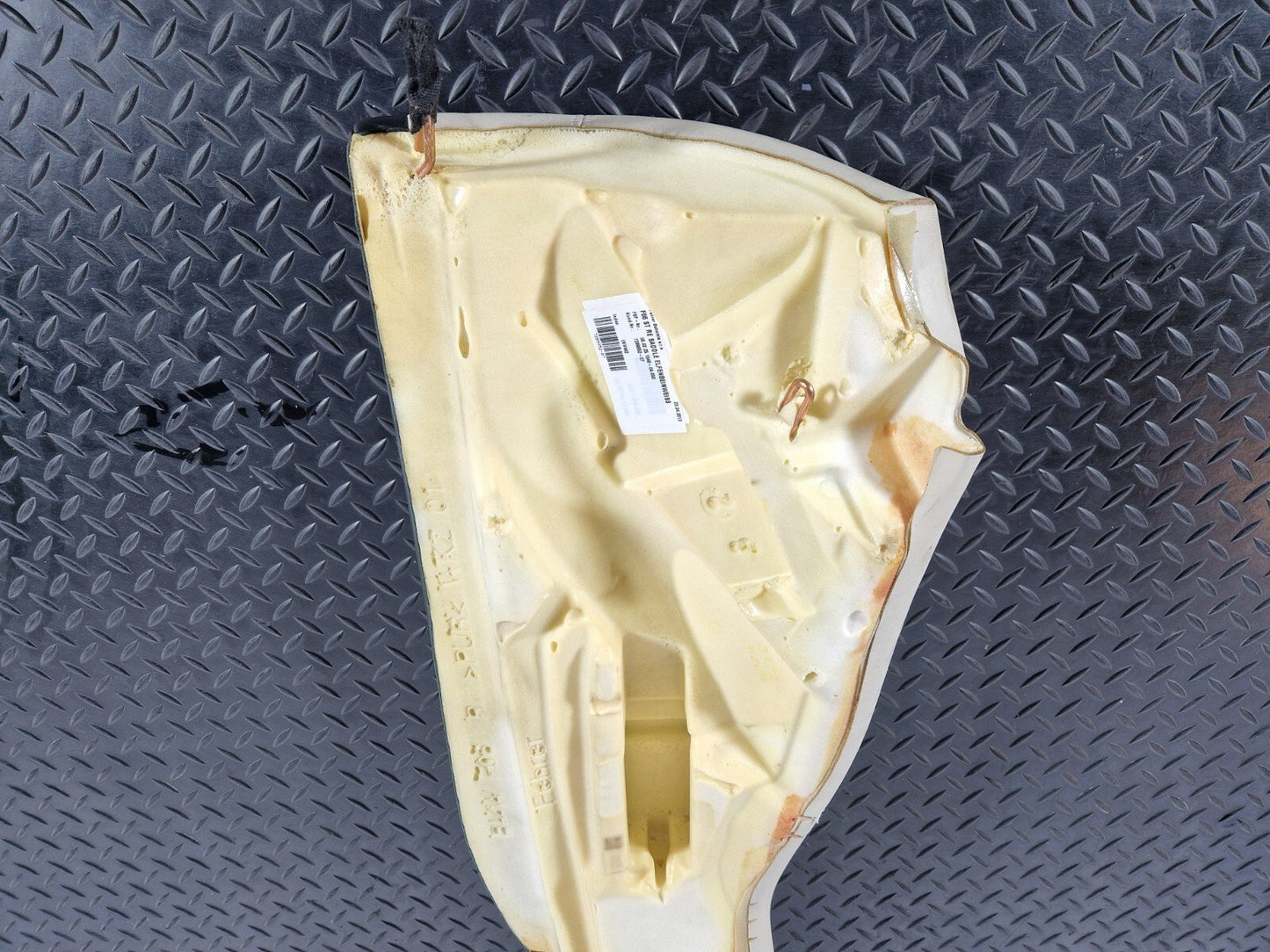 11-18 BMW 6 SERIES F06 GENUINE RIGHT SIDE BACK SEAT SIDE FINISHER 7289852