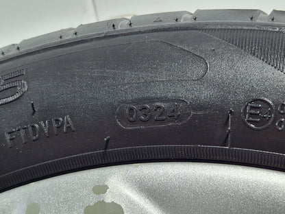 Skoda Fabia 5J 15" Alloy Wheel with Tyre 195/50/15 Genuine ~6mm