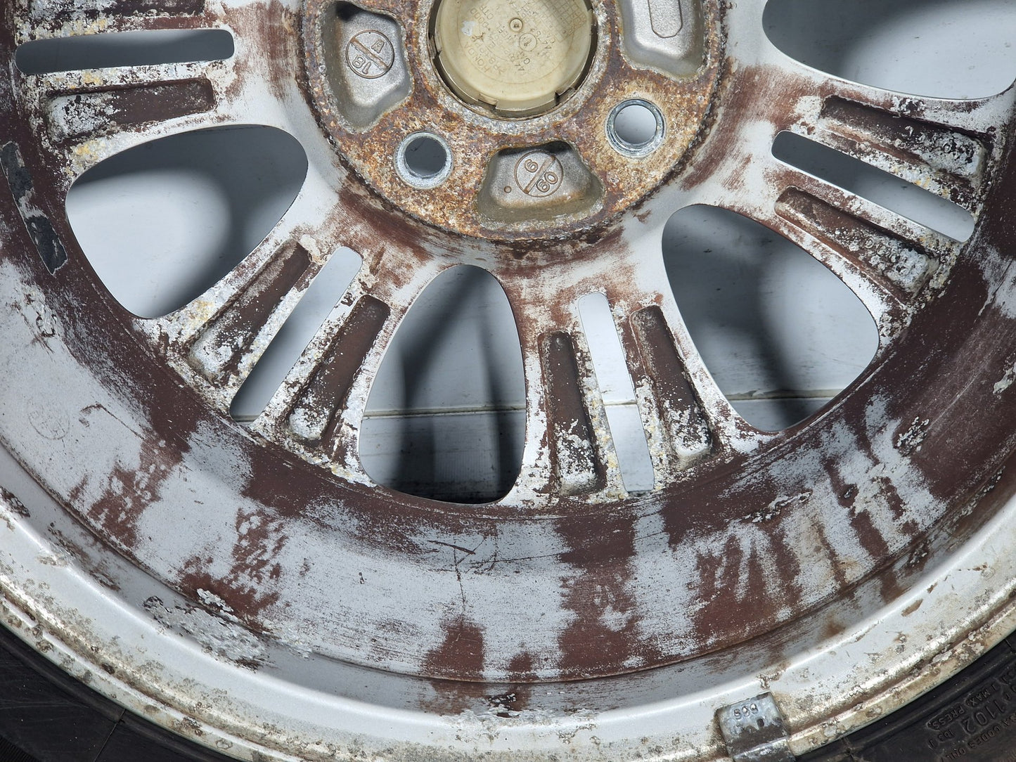 Honda Insight ZE2 15" Alloy Wheel with Tyre 5mm 175/65/15