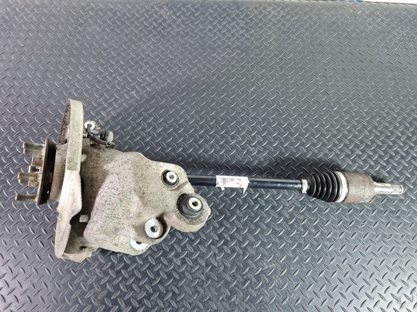 14-19 LAND ROVER L550 OEM O/S/R REAR RIGHT DRIVERS SIDE HUB ASSEMBLY FK725A968AD