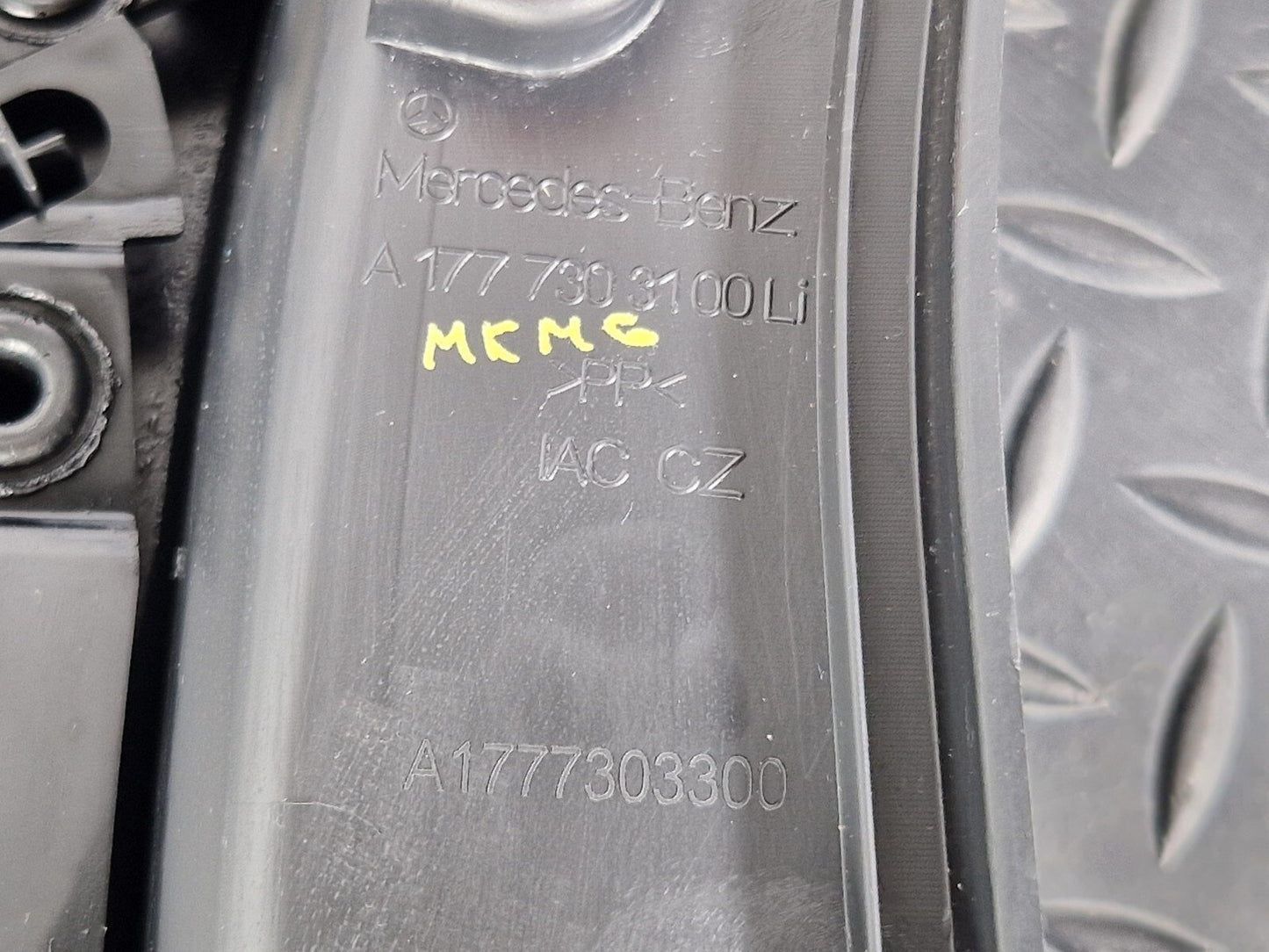 18-ON MERCEDES BENZ A CLASS W177 LEFT N/S DOOR CARD TRIM PANEL A1777303100