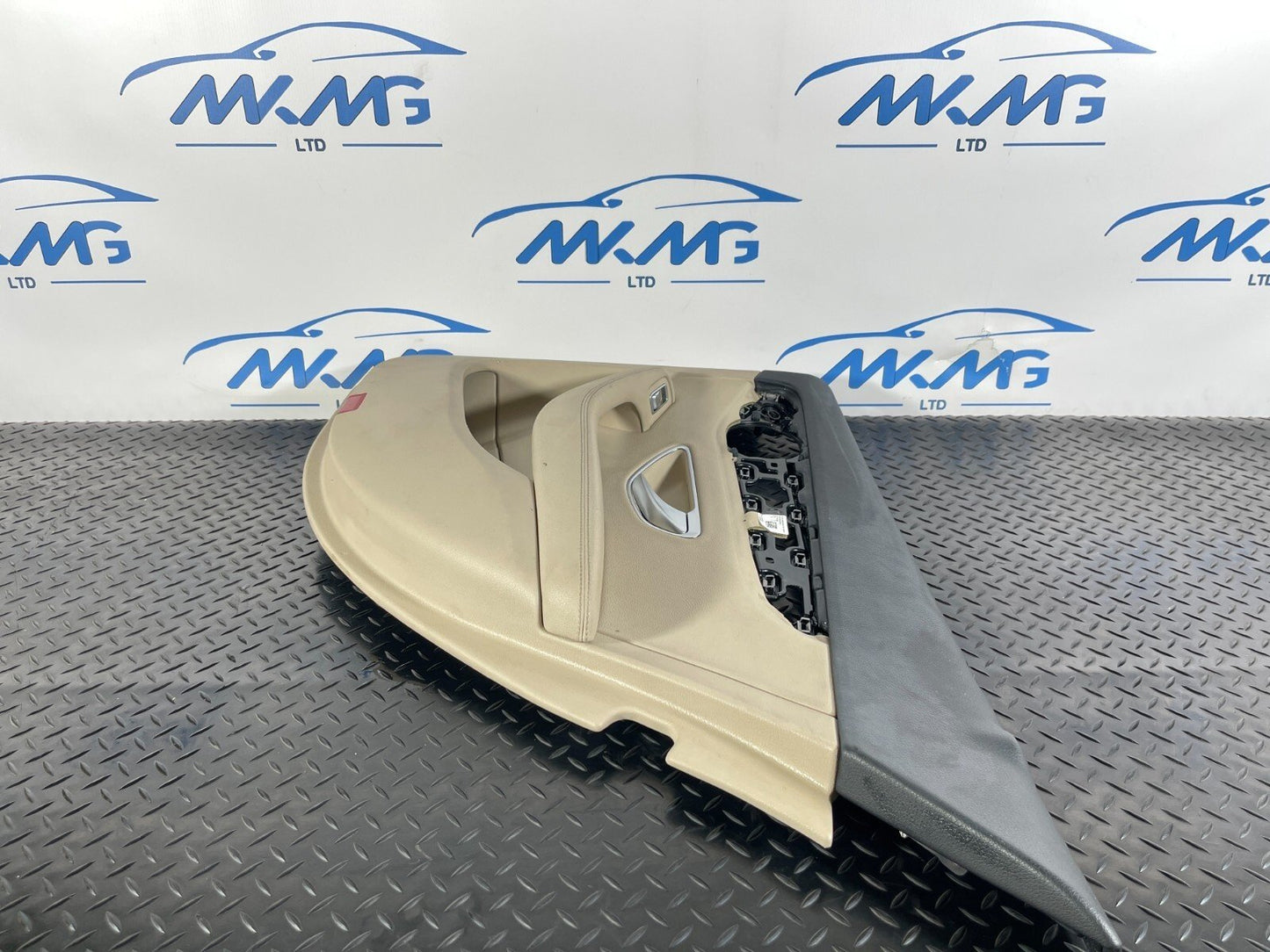 14-21 MERCEDES BENZ C350e W205 GENUINE SALOON REAR DRIVER SIDE DOOR CARD PANEL