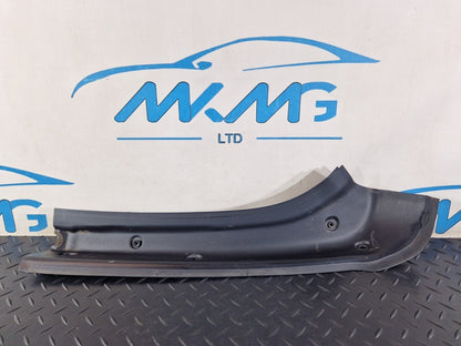 11-19 MERCEDES BENZ ML W166 MOULDING TRIM FOR RAIN GUTTER REAR RIGHT A1666930117