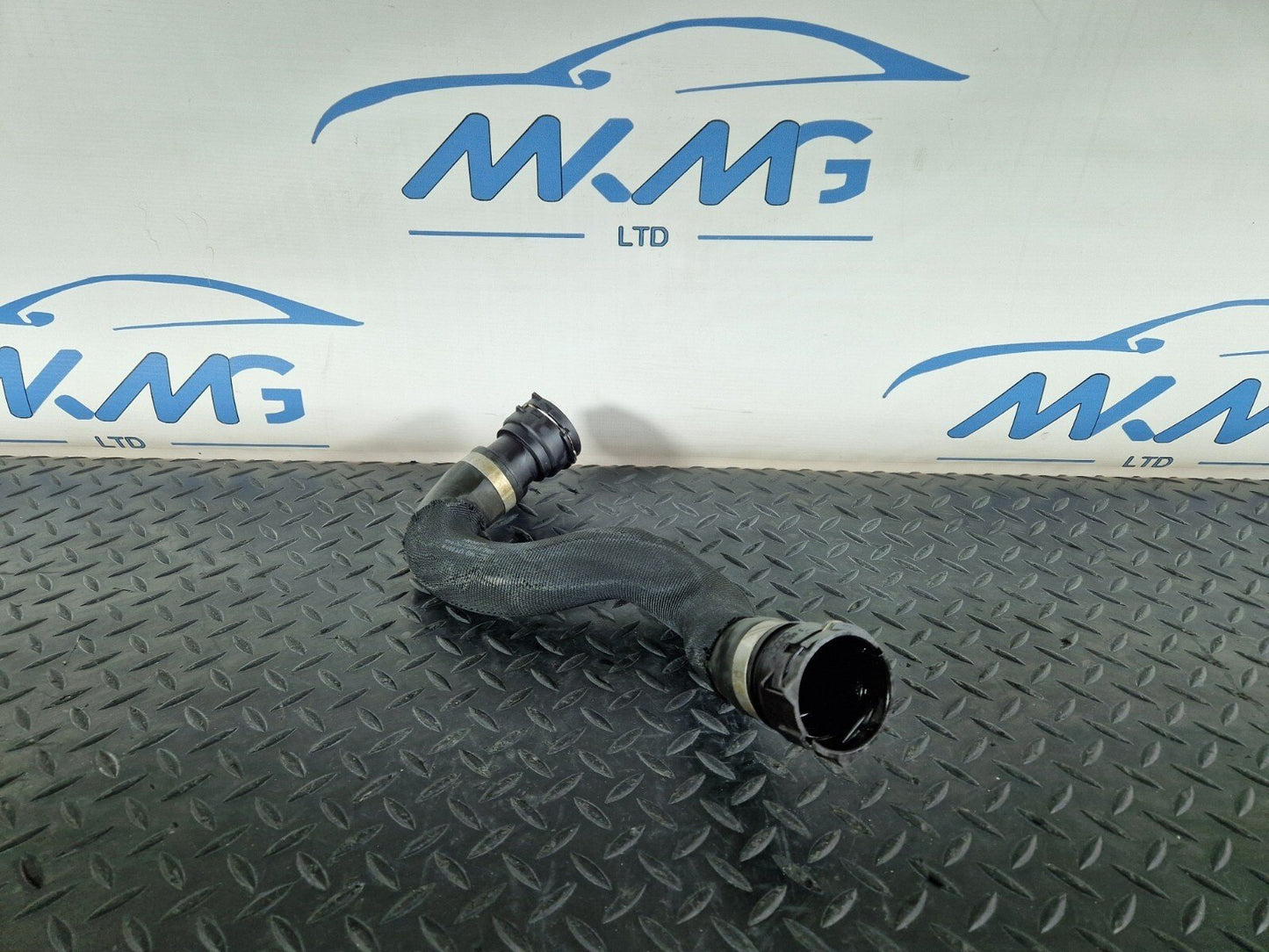 12-17 AUDI A5 S5 8T 3.0TFSi V6 WATER COOLANT HOSE PIPE 8K0121055B