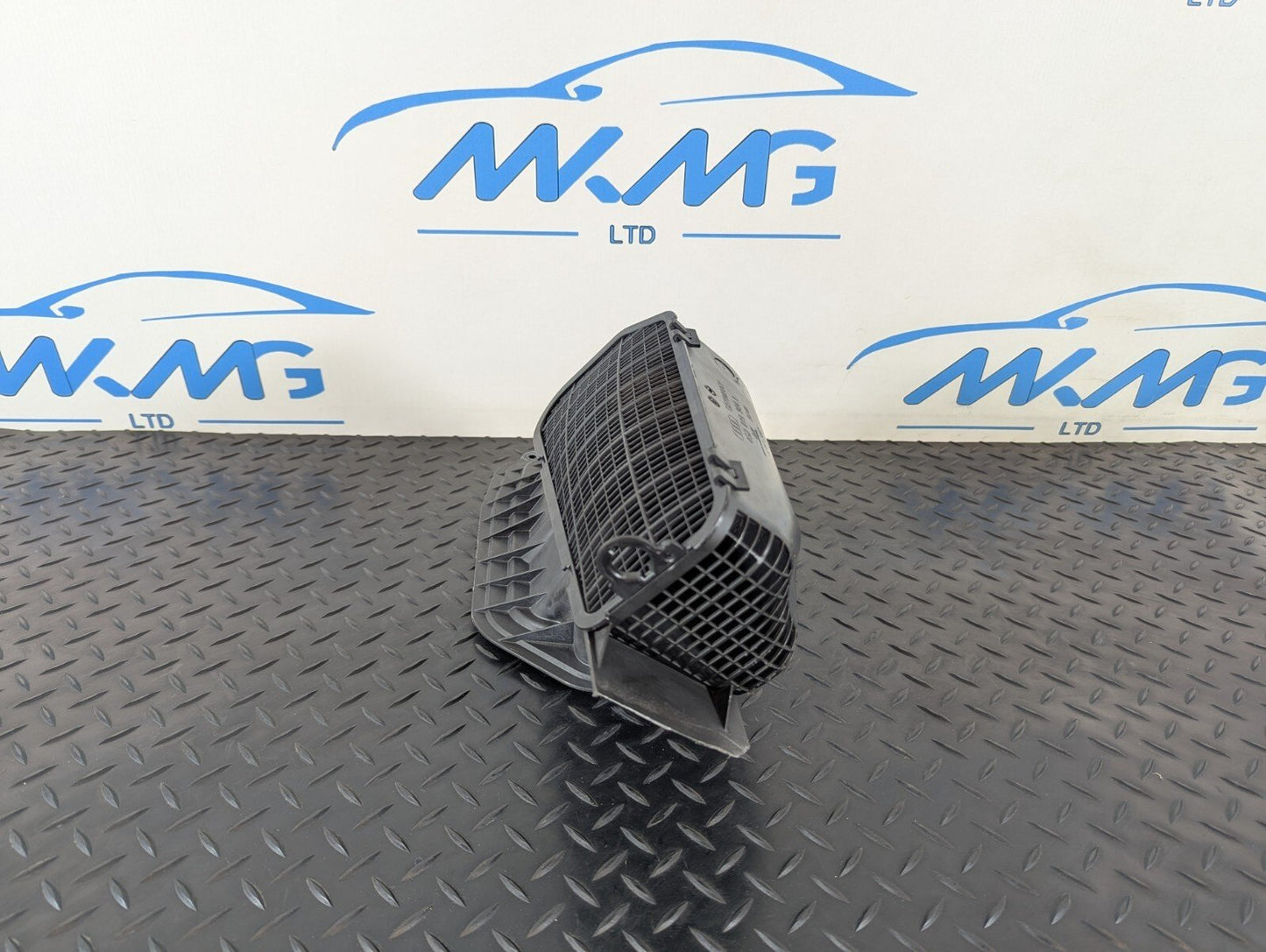 12-18 AUDI A6 C7 HEATER AIR INTAKE DUCT CHANNEL INTERIOR HEATING 4G2819904A