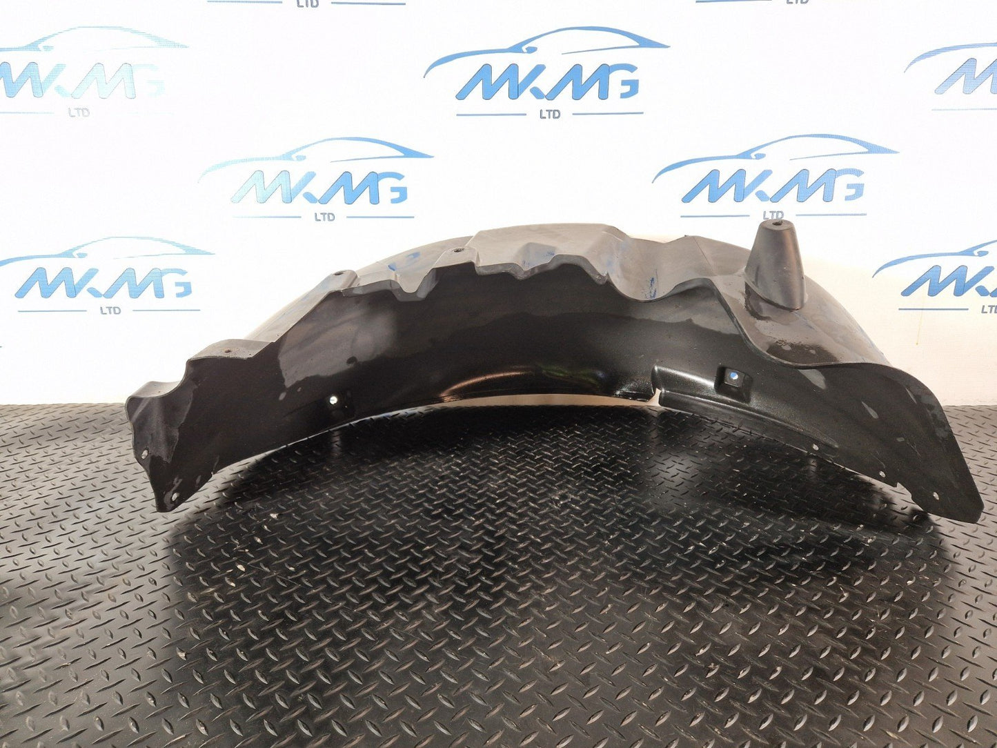 11-19 MERCEDES BENZ ML W166 REAR WHEEL RIGHT SIDE SPLASH GUARD COVER A1668841422