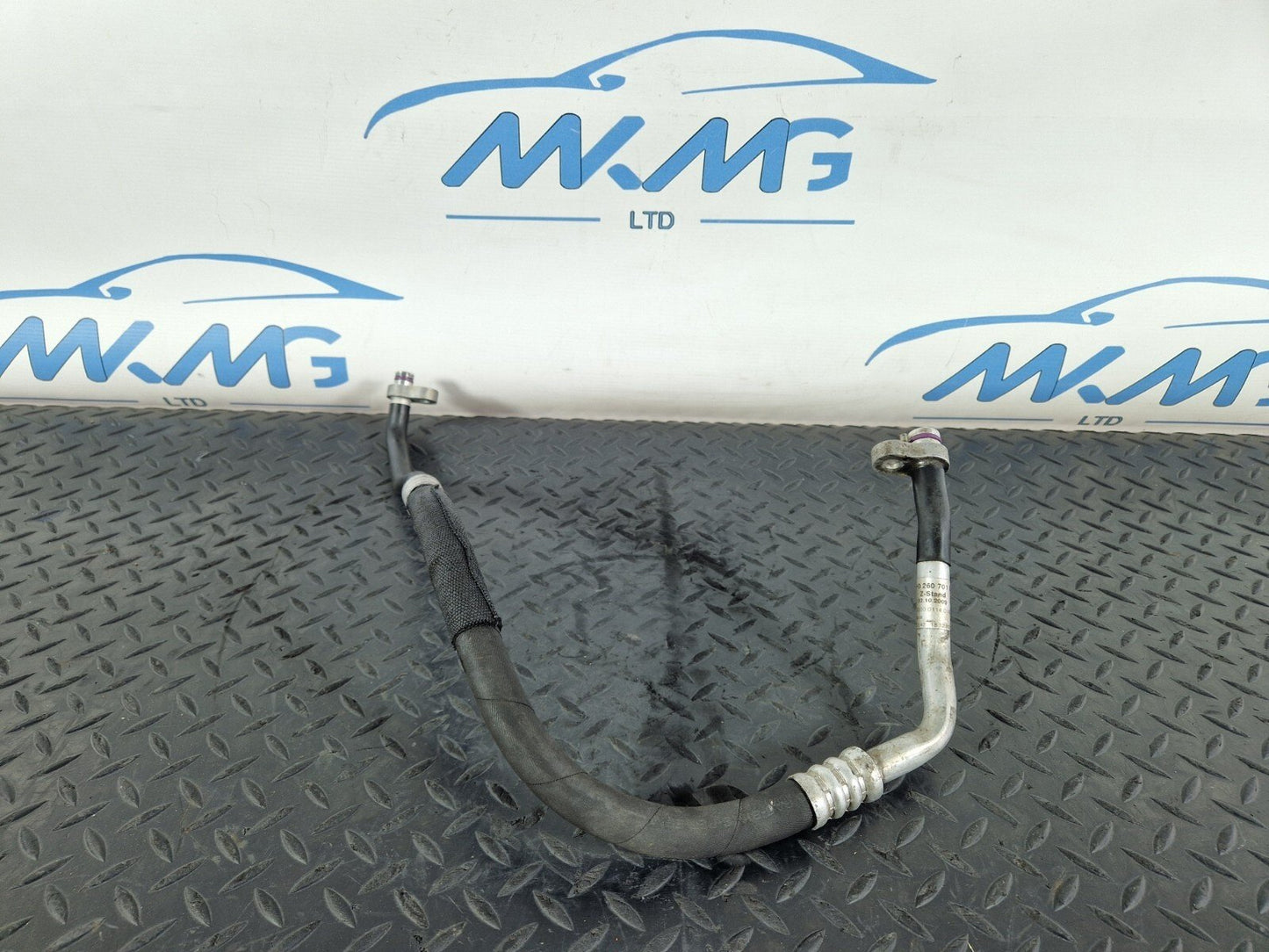 10-17 AUDI A8 4H A/C AIR CONDITIONING PIPE HOSE LINE 4H0260701M