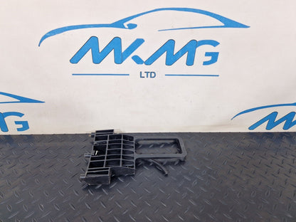 18-ON MERCEDES BENZ SPRINTER W907 OEM BATTERY HOLDER BRACKET A9065410400