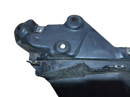 Audi Q7 4M rear right wheel mud guard 4m0854816e