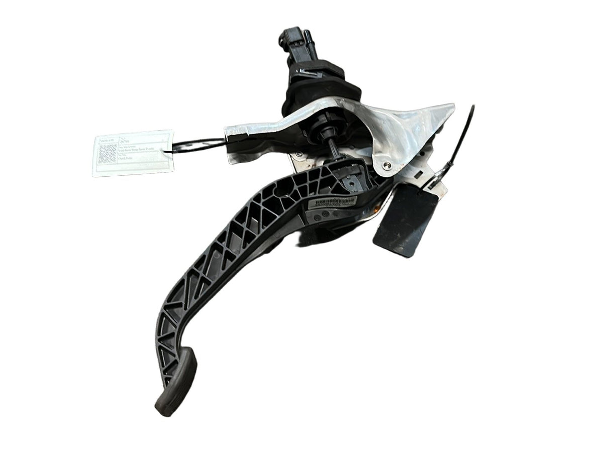 19-On Range Rover Evoque L551 Clutch Pedal Assembly J9C37B633BB